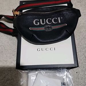 Gucci Black Leather Belt Bag with Red and Green Web Stripe